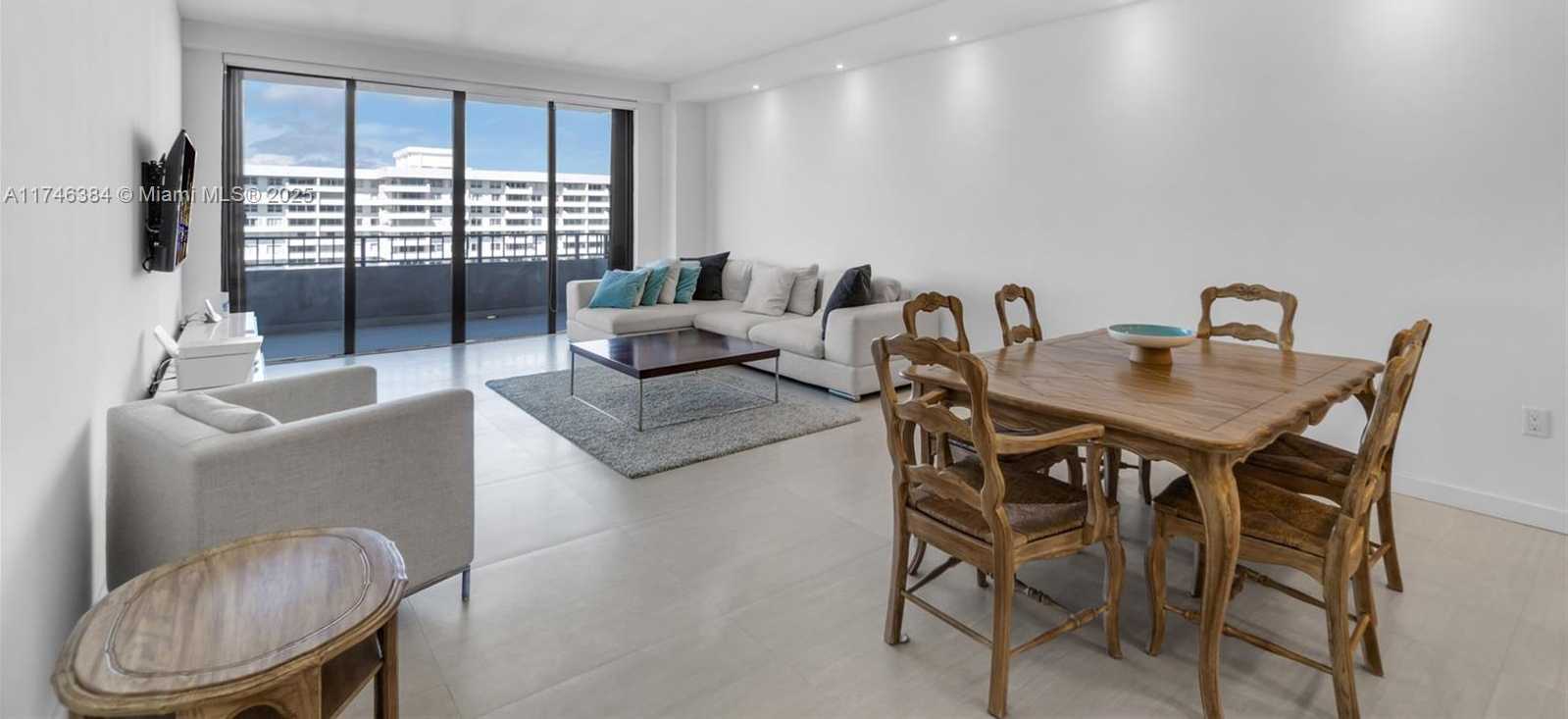 Small Image of 251 CRANDON BLVD #829, Key Biscayne Number 9