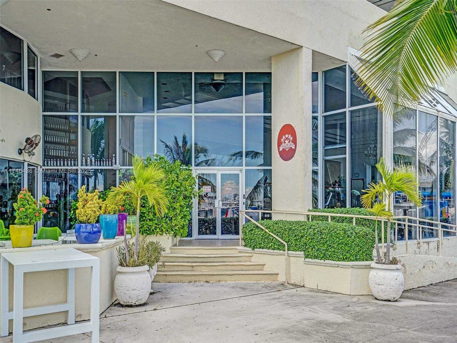 Small Image of 7601 EAST TREASURE DR #1705, North Bay Village Number 4