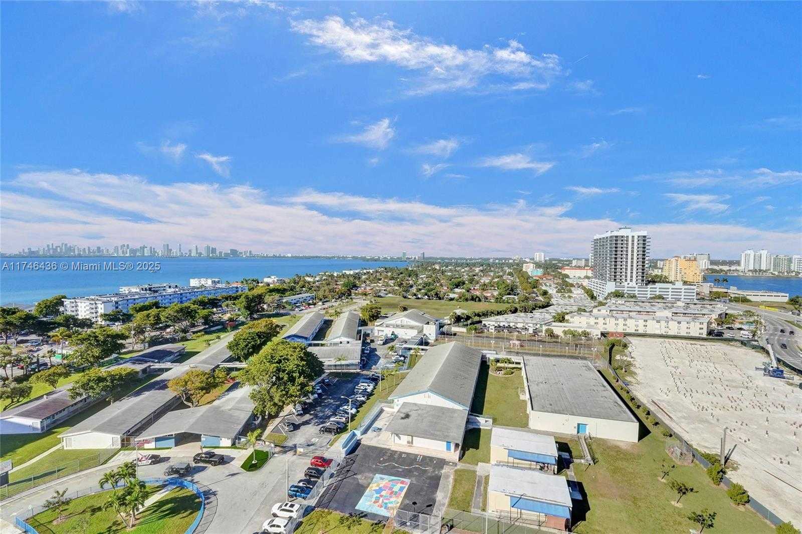 Small Image of 7601 EAST TREASURE DR #1705, North Bay Village Number 40