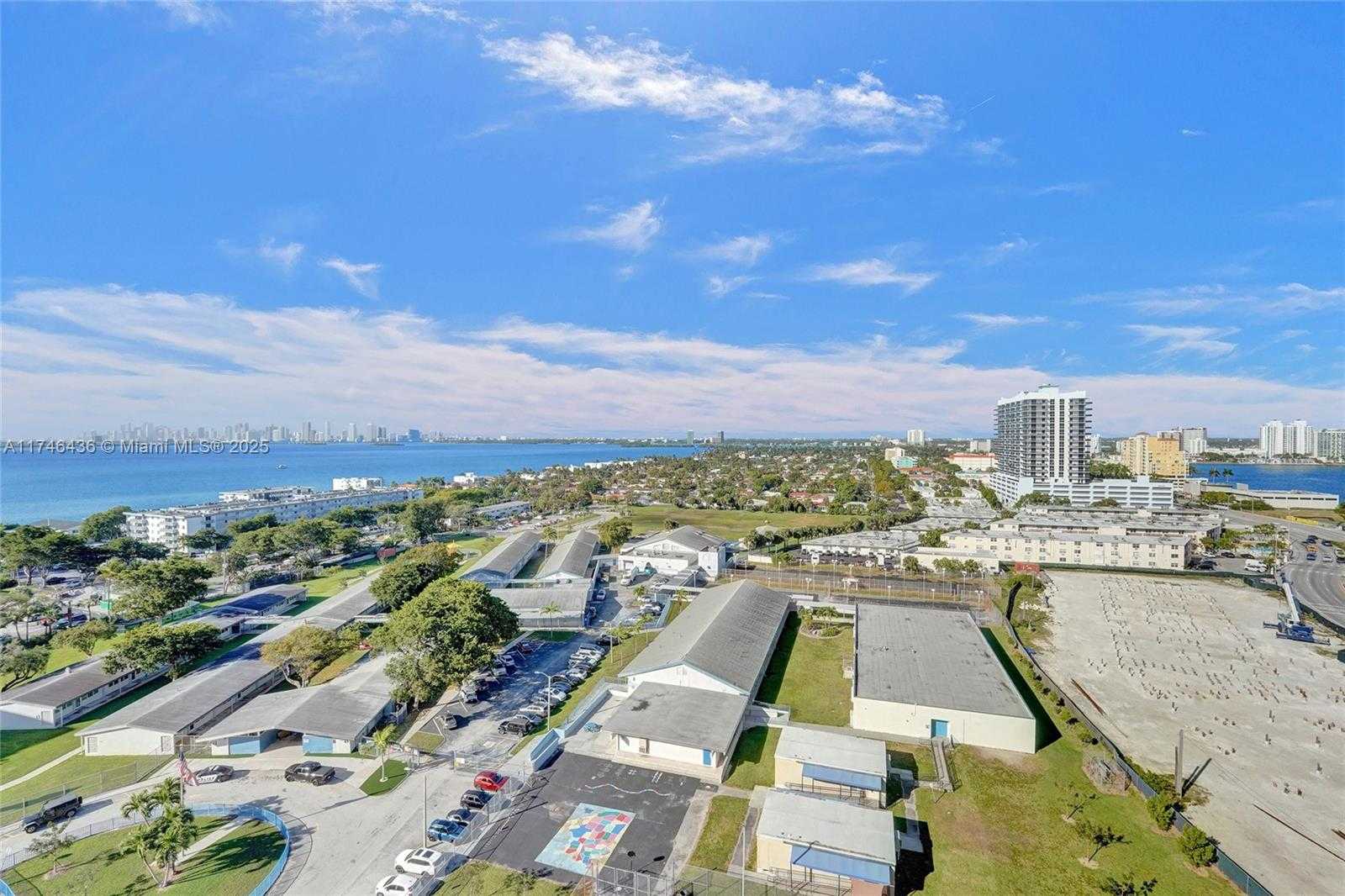 Small Image of 7601 EAST TREASURE DR #1705, North Bay Village Number 43