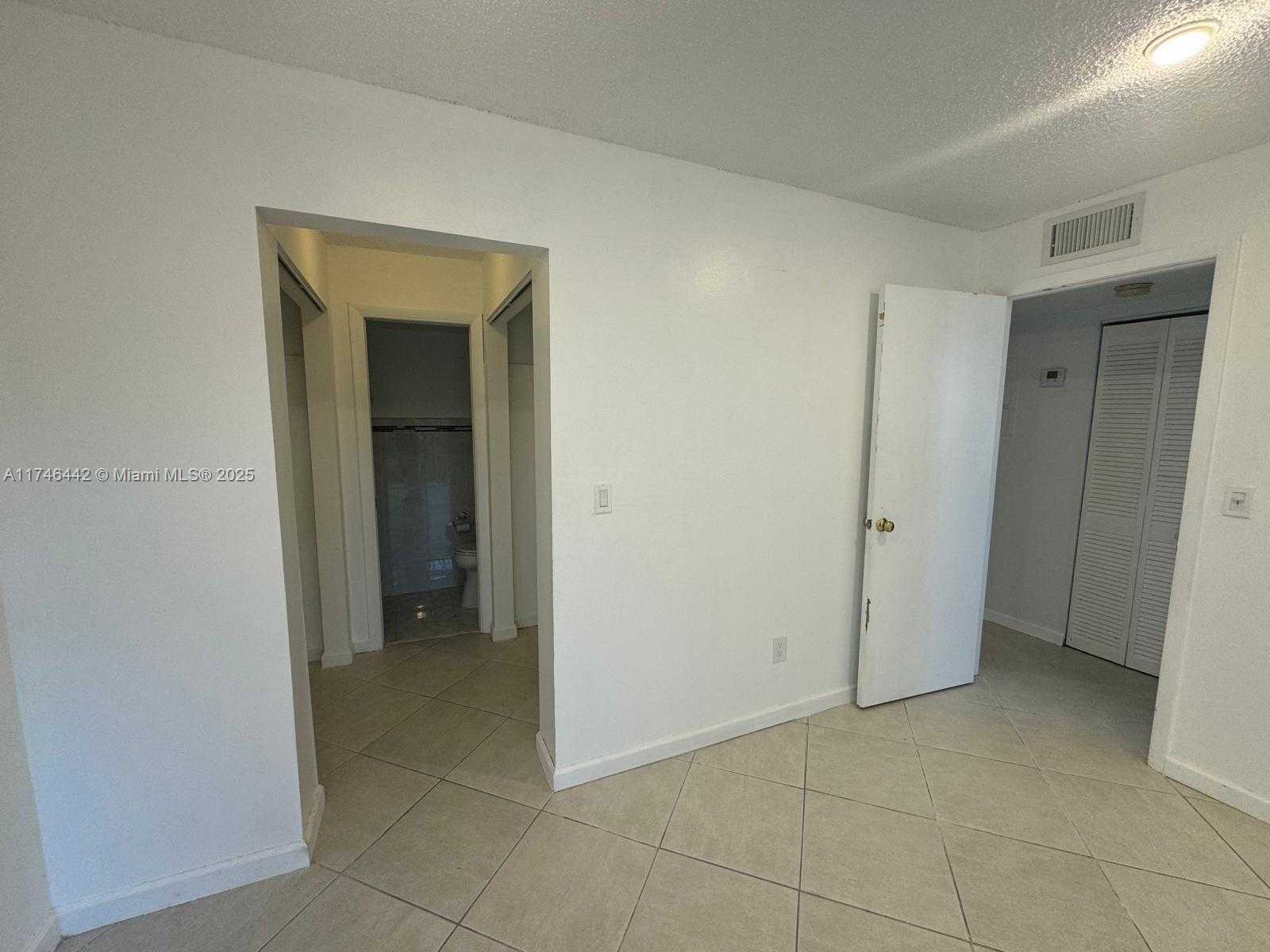 Small Image of 3642 NORTH EAST 171ST ST #306, North Miami Beach Number 6