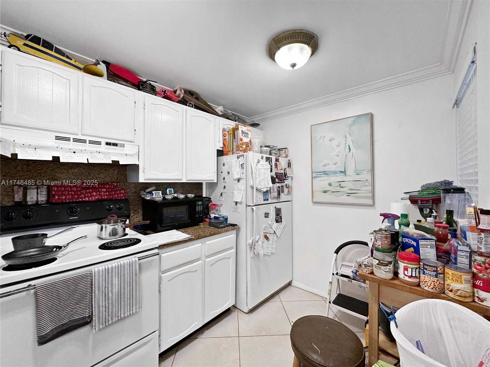 Small Image of 13 ROYAL PALM WAY #2030, Boca Raton Number 13