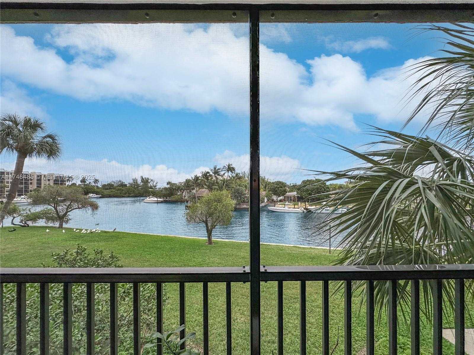 Small Image of 13 ROYAL PALM WAY #2030, Boca Raton Number 19
