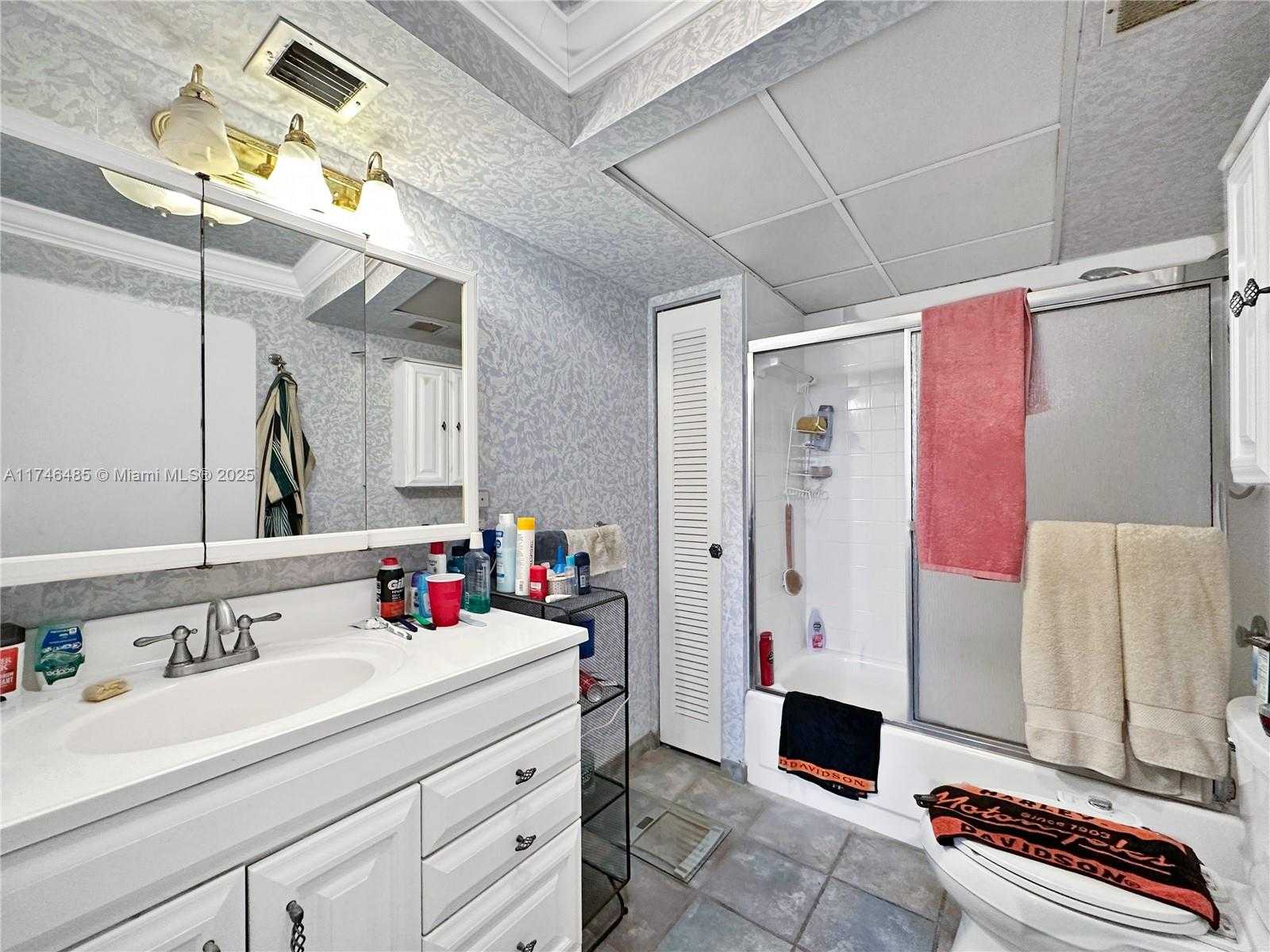 Small Image of 13 ROYAL PALM WAY #2030, Boca Raton Number 26