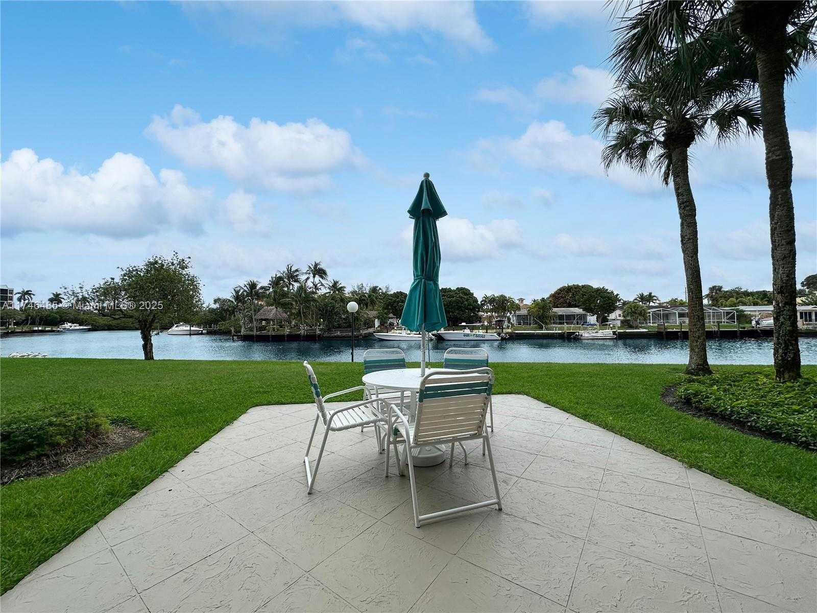 Small Image of 13 ROYAL PALM WAY #2030, Boca Raton Number 30