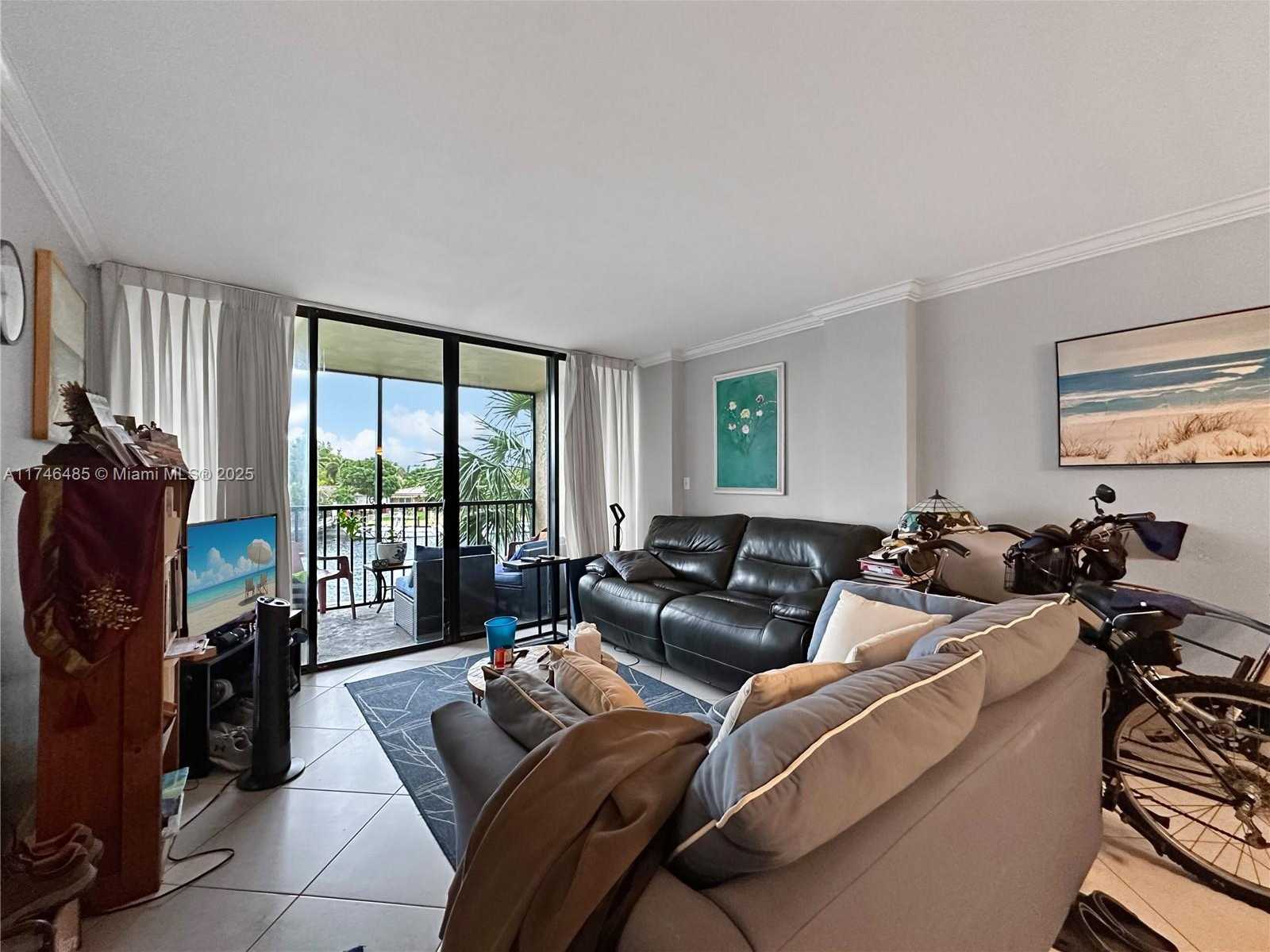 Small Image of 13 ROYAL PALM WAY #2030, Boca Raton Number 7