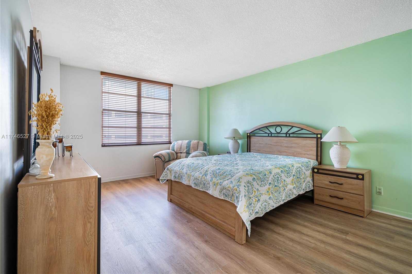 Small Image of 3725 SOUTH OCEAN DR #1023, Hollywood Number 12
