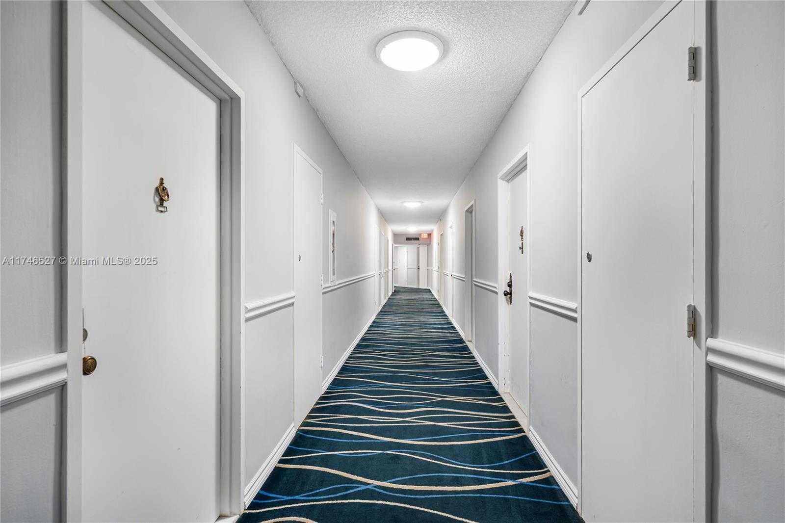Small Image of 3725 SOUTH OCEAN DR #1023, Hollywood Number 21