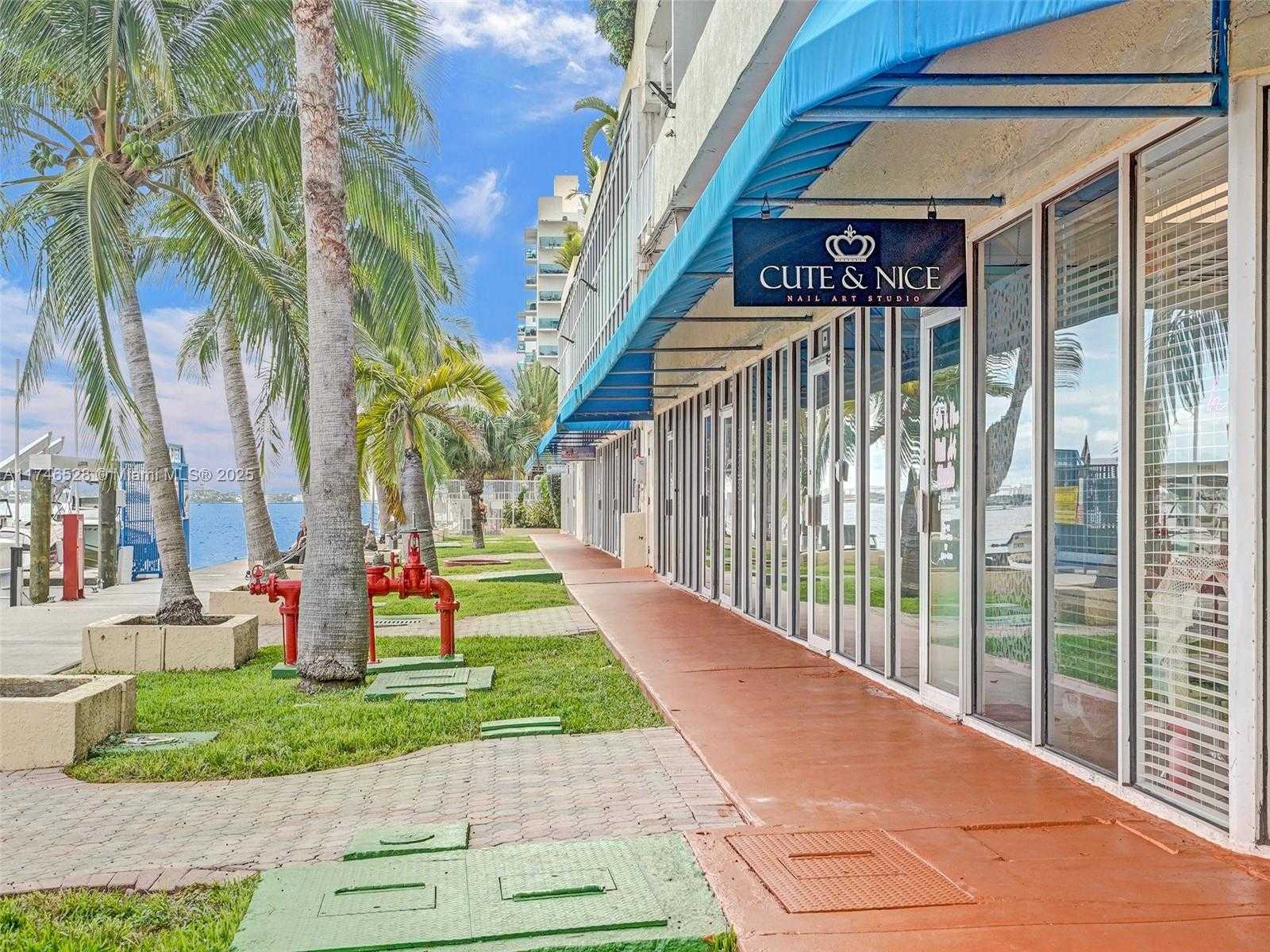 Small Image of 7601 EAST TREASURE DR #406, North Bay Village Number 12
