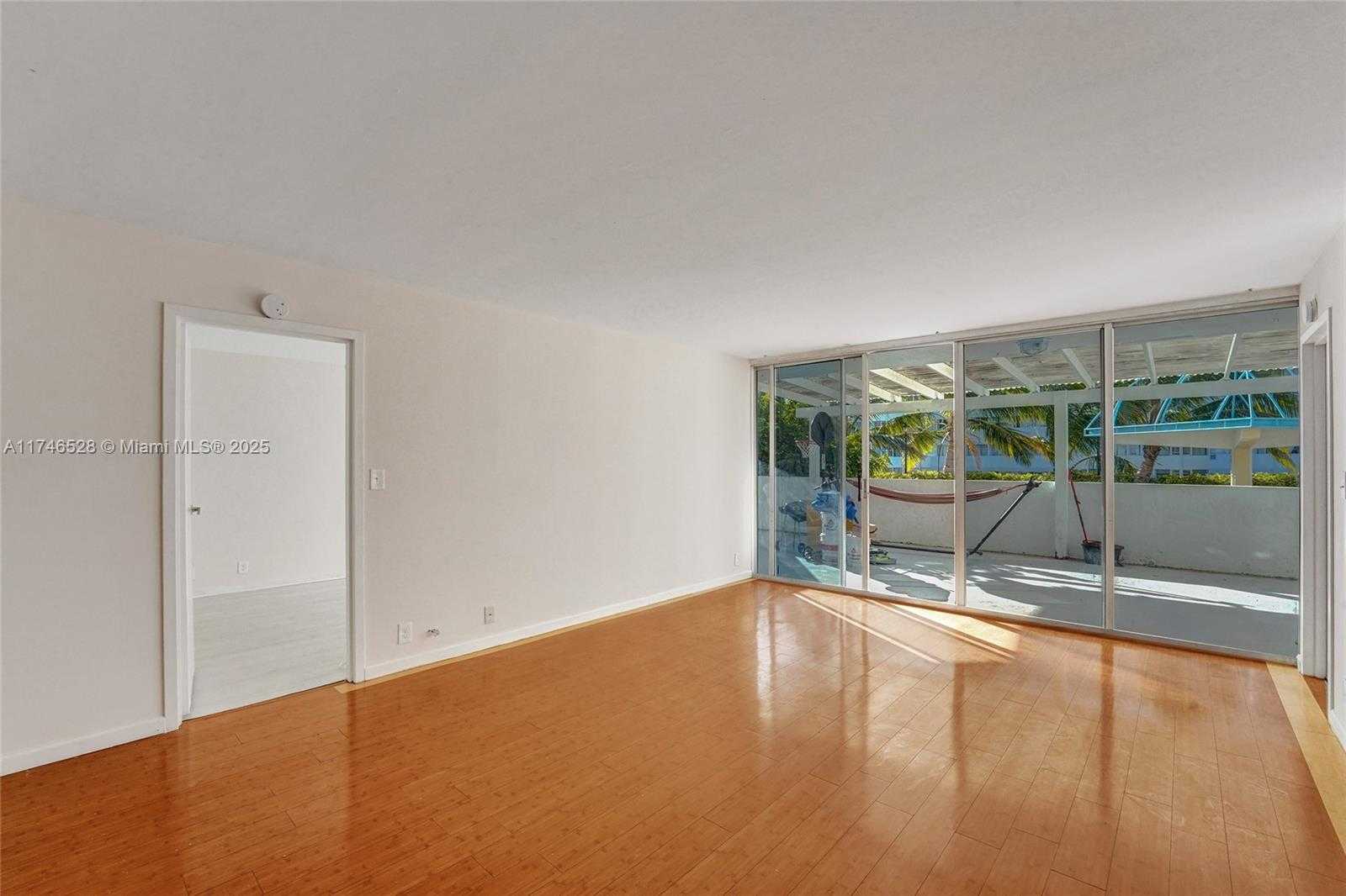 Small Image of 7601 EAST TREASURE DR #406, North Bay Village Number 22