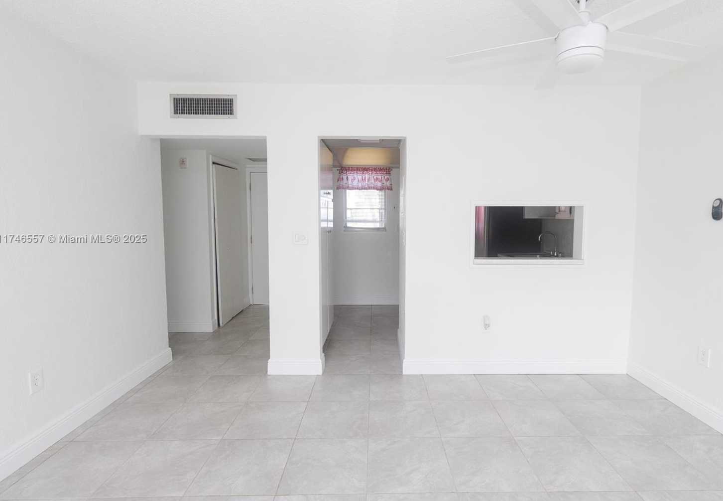 Small Image of 2930 POINT EAST DR #E107, Aventura Number 12