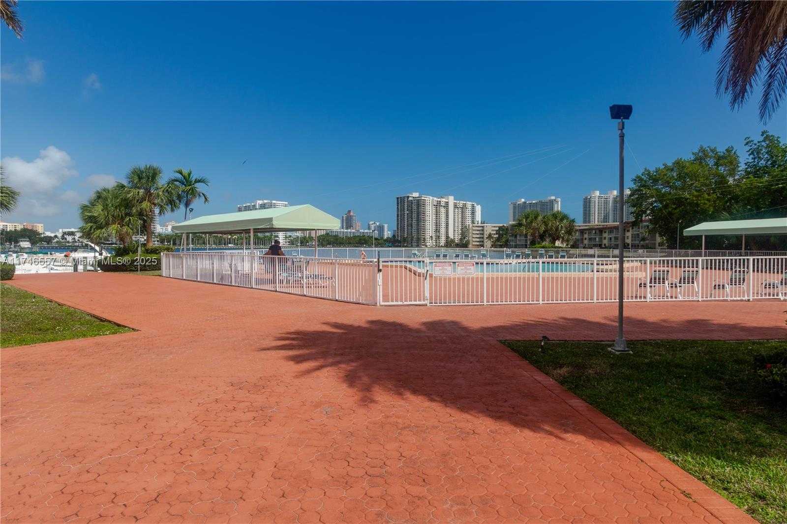 Small Image of 2930 POINT EAST DR #E107, Aventura Number 18
