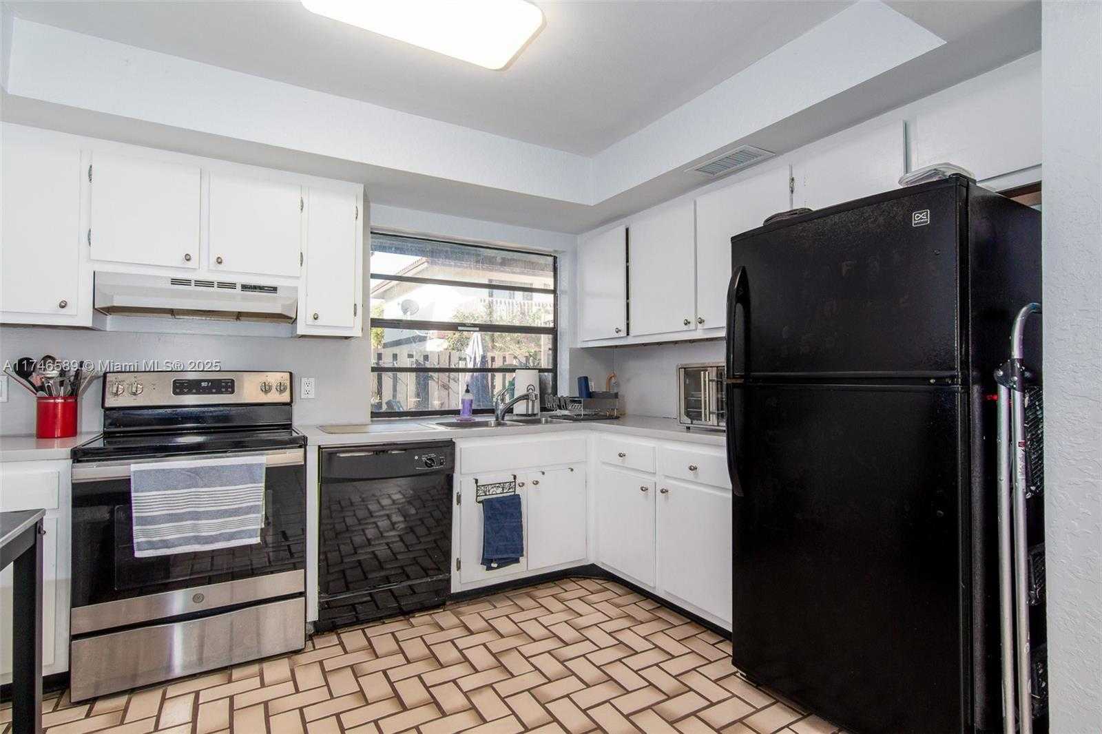 Small Image of 11024 SOUTH WEST 132ND CT #38-4, Miami Number 4