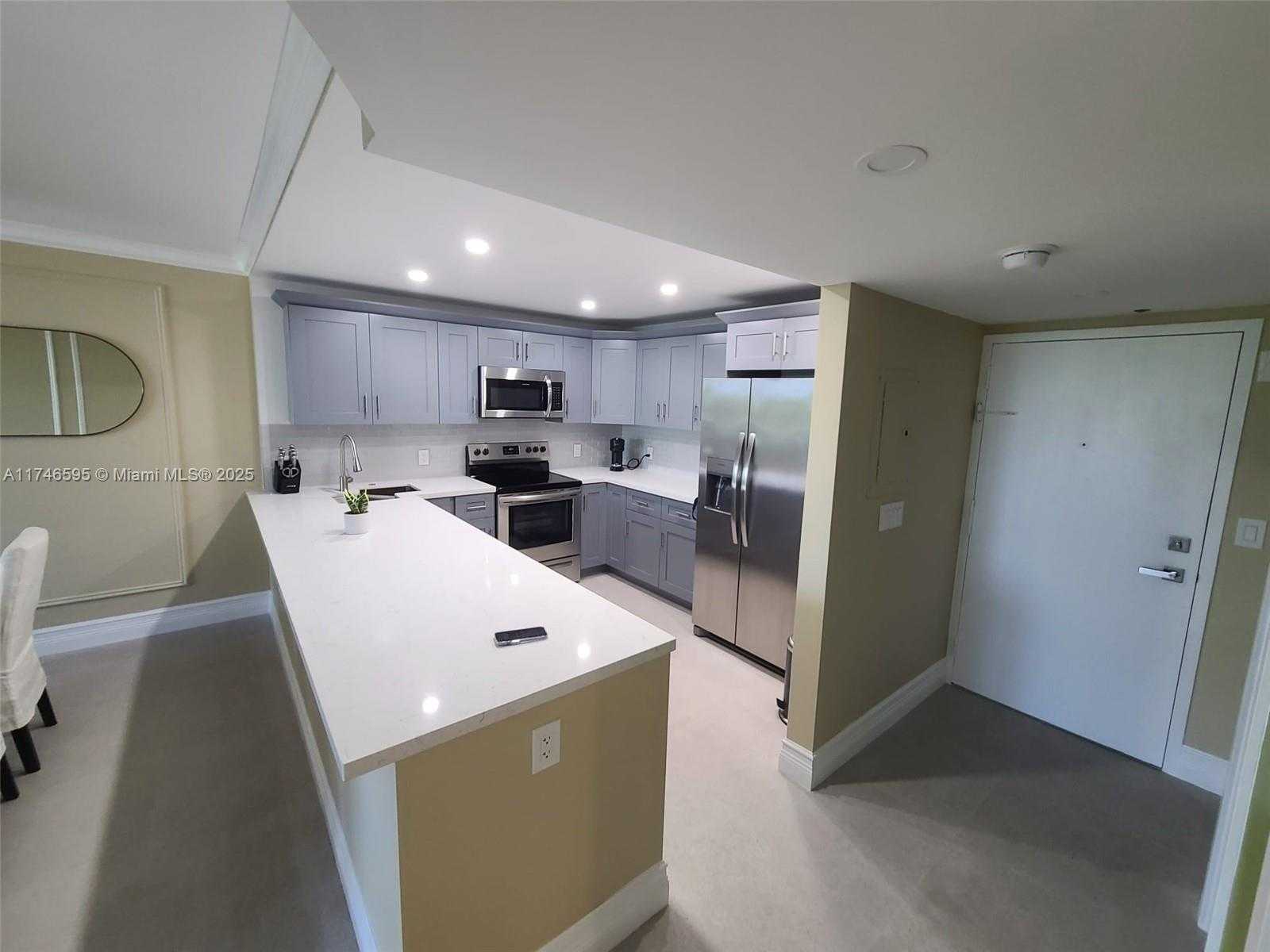 Small Image of 2851 NORTH EAST 183RD ST #511E, Aventura Number 12
