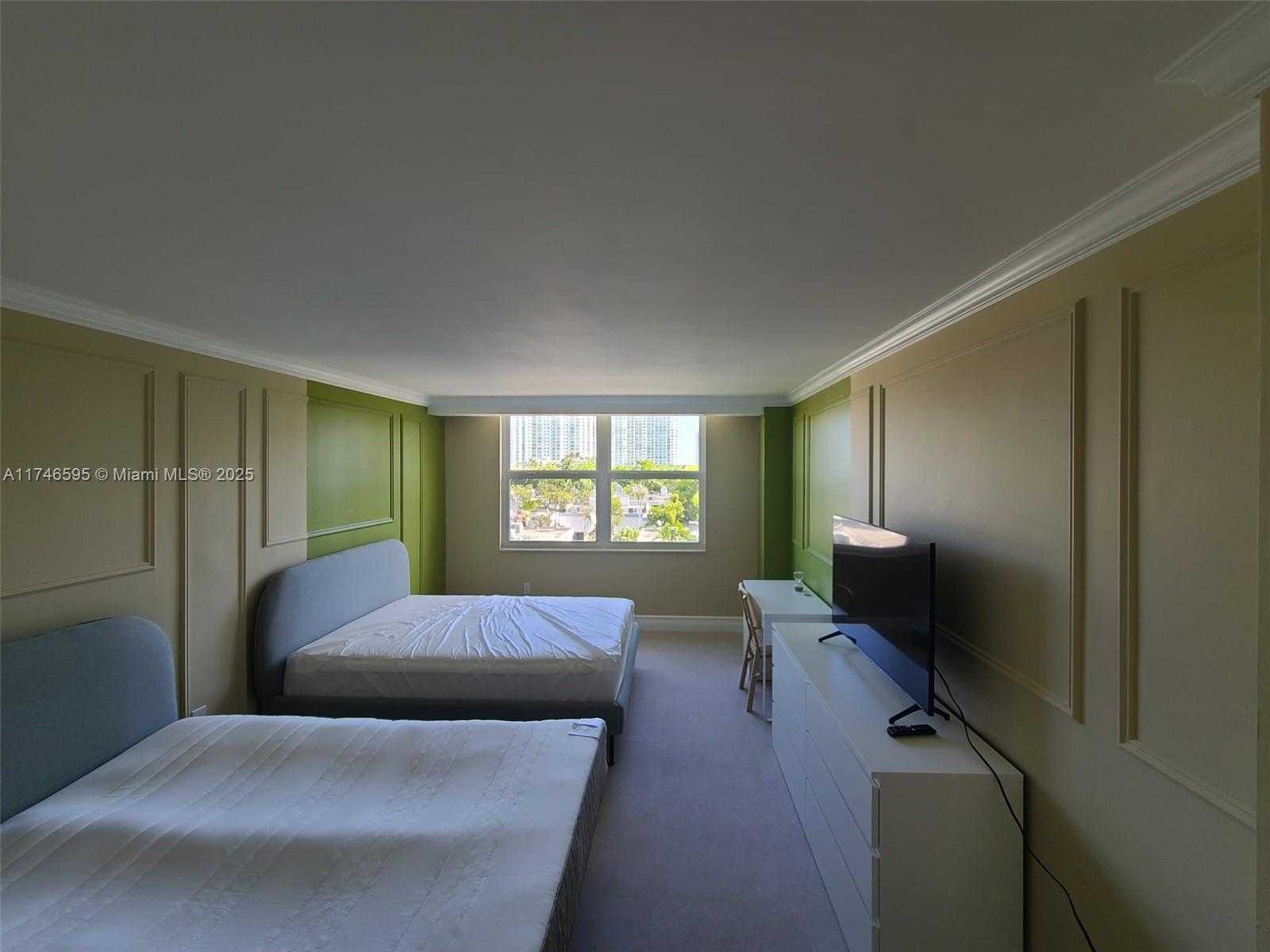 Small Image of 2851 NORTH EAST 183RD ST #511E, Aventura Number 13