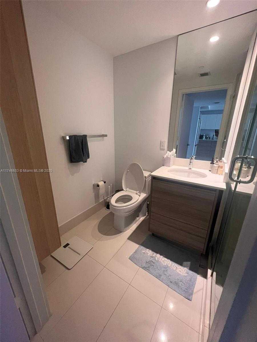 Small Image of 121 NORTH EAST 34TH ST #1906A, Miami Number 16