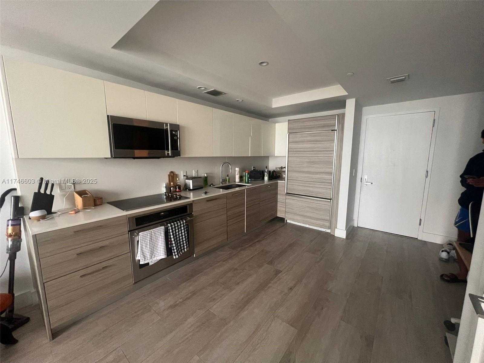 Small Image of 121 NORTH EAST 34TH ST #1906A, Miami Number 8