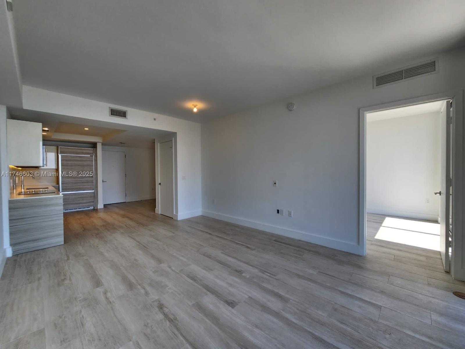 Small Image of 121 NORTH EAST 34TH ST #1906A, Miami Number 9