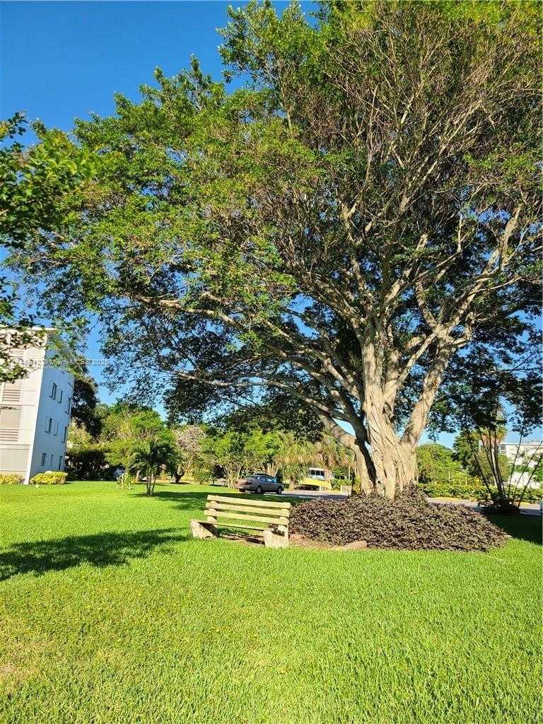 Small Image of 4071 Cambridge D, Deerfield Beach, FL 33442, USA Number 24