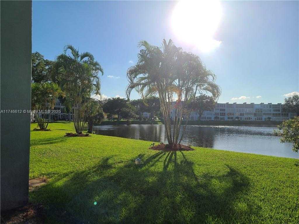 Small Image of 4071 Cambridge D, Deerfield Beach, FL 33442, USA Number 28