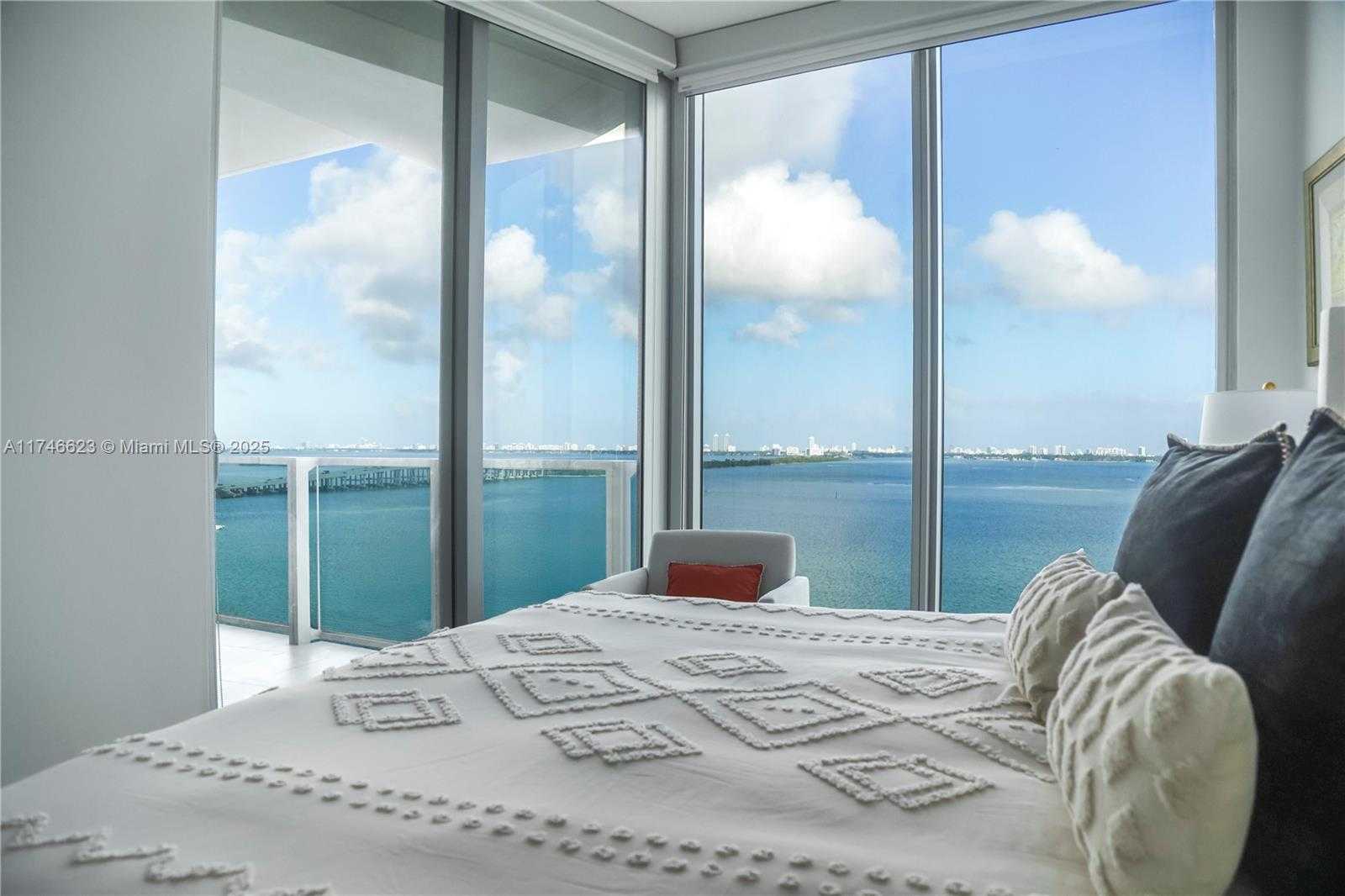 Small Image of 2900 NORTH EAST 7TH AVE #1406, Miami Number 3