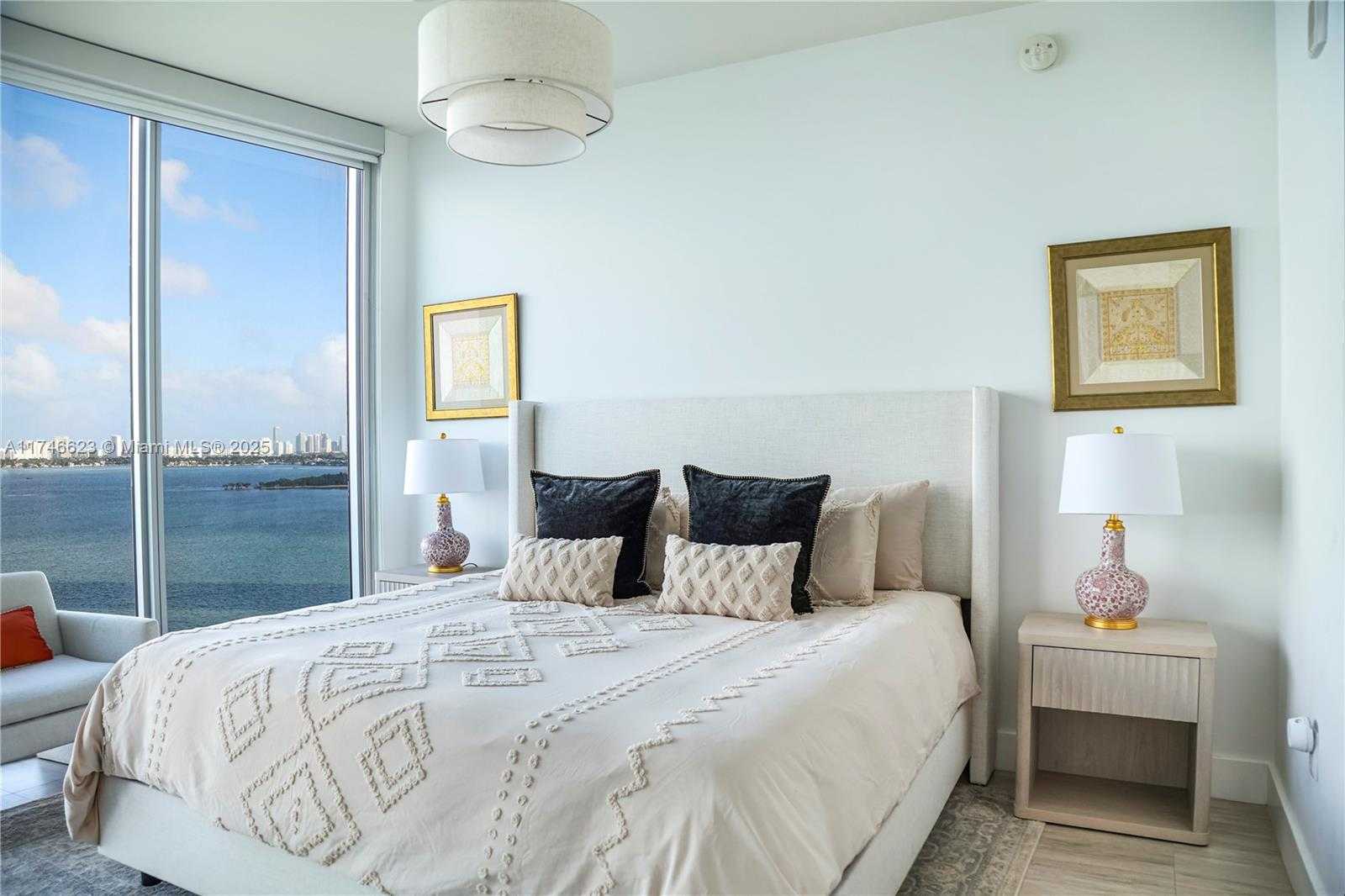 Small Image of 2900 NORTH EAST 7TH AVE #1406, Miami Number 4