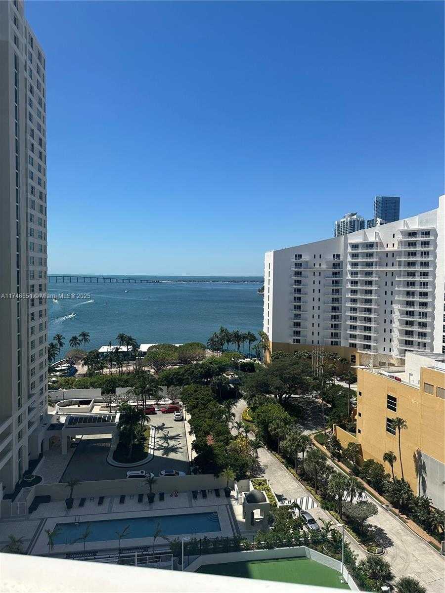 Small Image of 770 CLAUGHTON ISLAND DR #2010, Miami Number 46