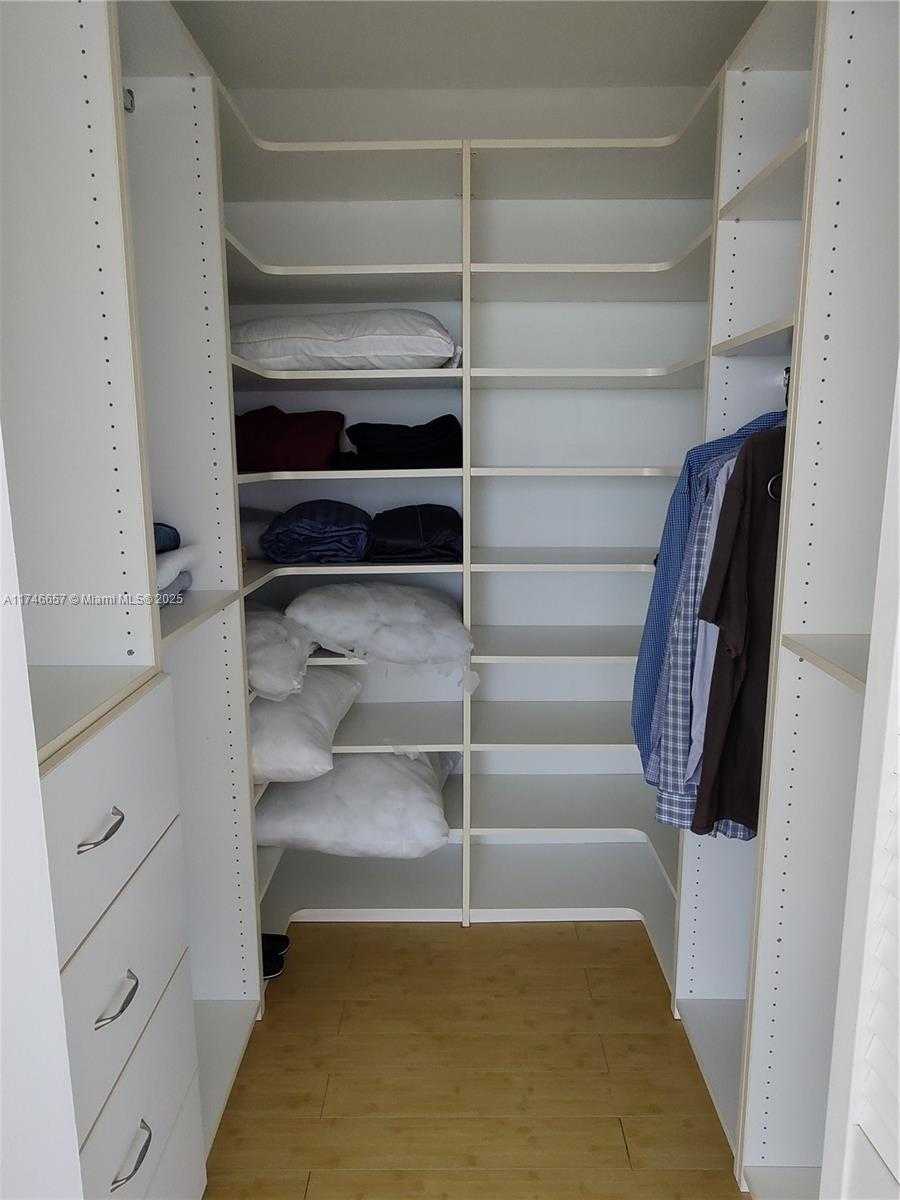 Small Image of 7601 EAST TREASURE DR #2018, North Bay Village Number 14
