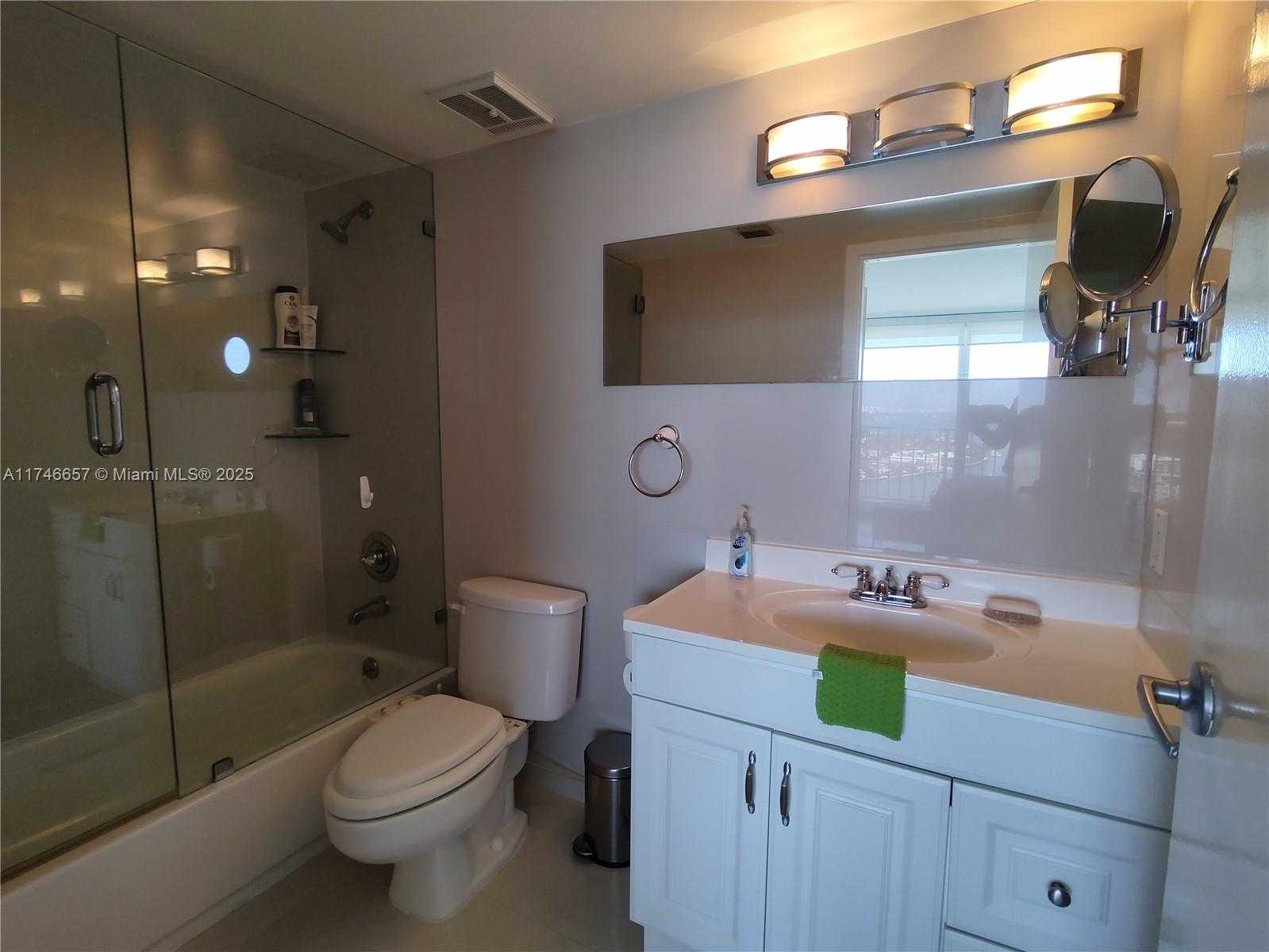 Small Image of 7601 EAST TREASURE DR #2018, North Bay Village Number 20