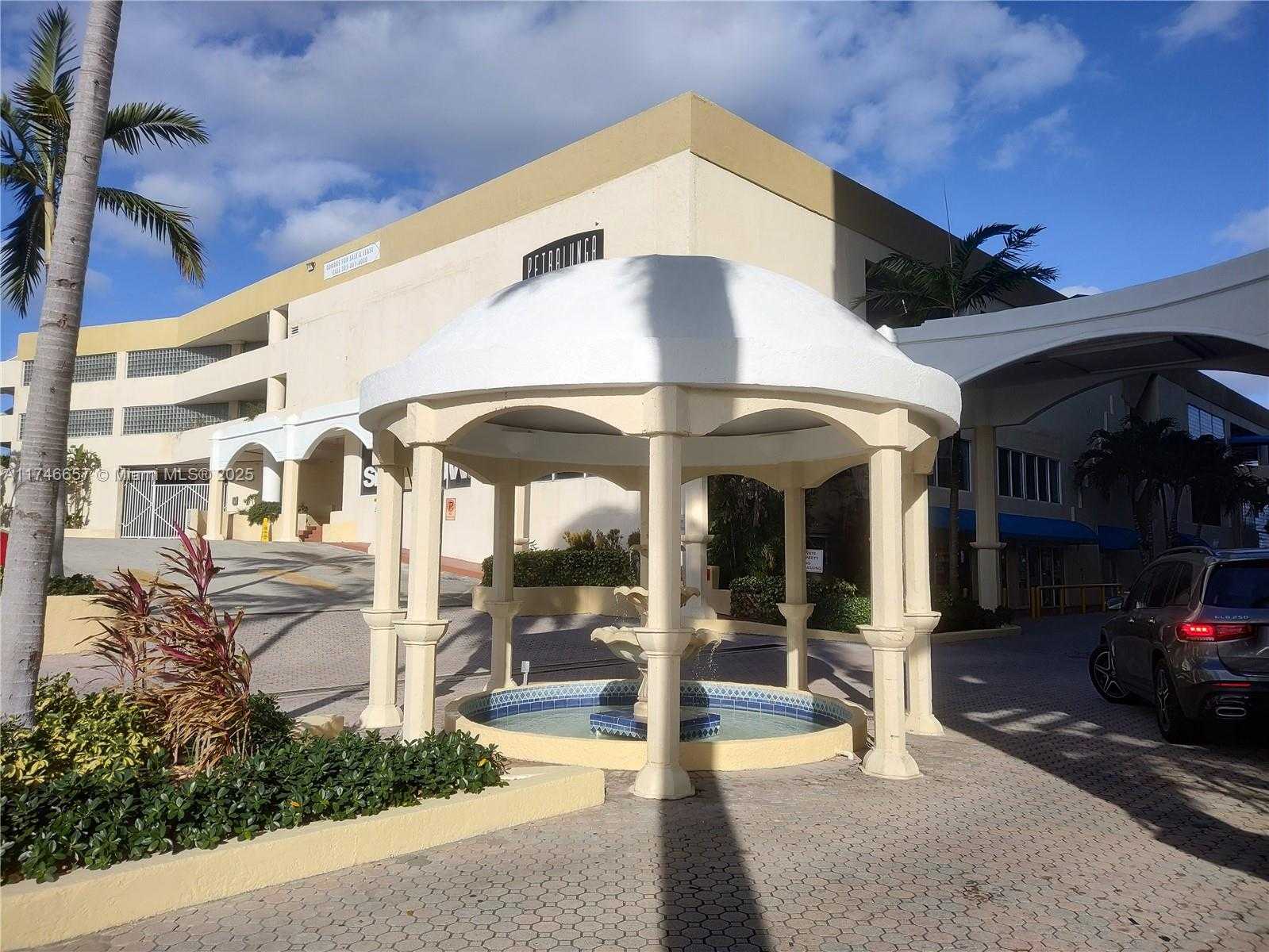 Small Image of 7601 EAST TREASURE DR #2018, North Bay Village Number 24