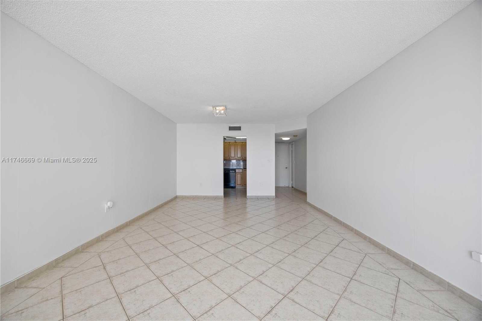 Small Image of 2750 NORTH EAST 183RD ST #2601, Aventura Number 11