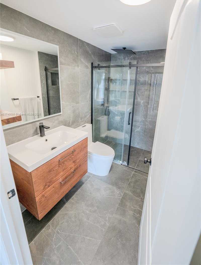 Small Image of 5085 NORTH WEST 7TH ST #1401, Miami Number 18
