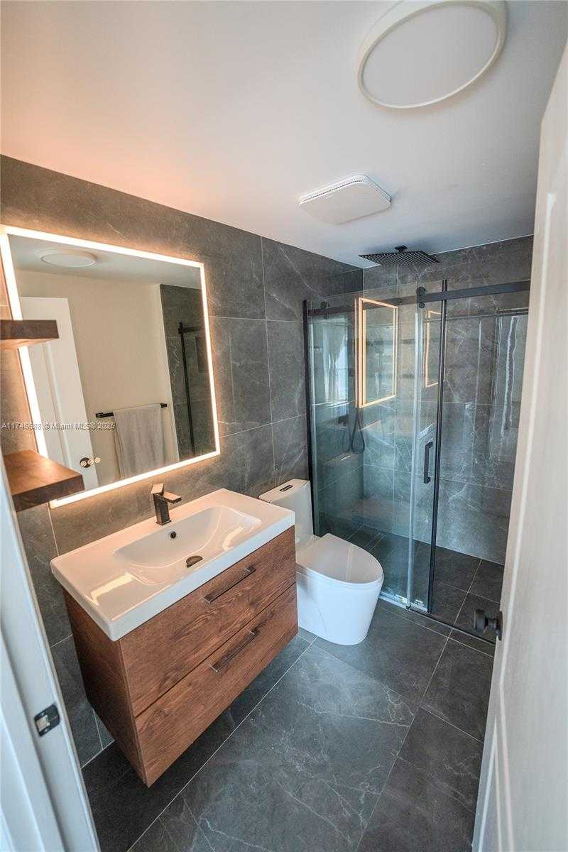 Small Image of 5085 NORTH WEST 7TH ST #1401, Miami Number 20