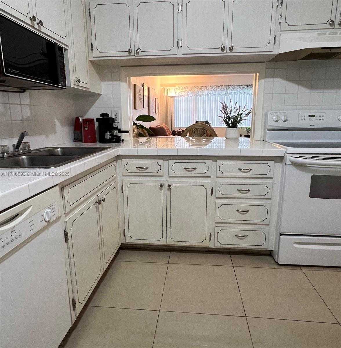 Small Image of 330 SOUTH EAST 2ND ST #101G, Hallandale Beach Number 17