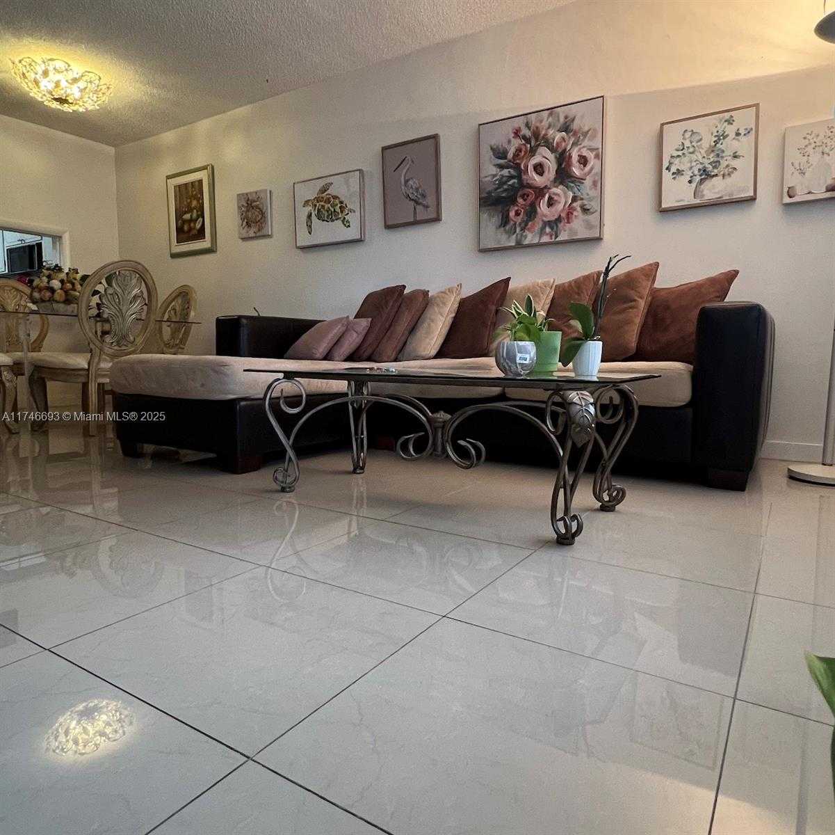 Small Image of 330 SOUTH EAST 2ND ST #101G, Hallandale Beach Number 2