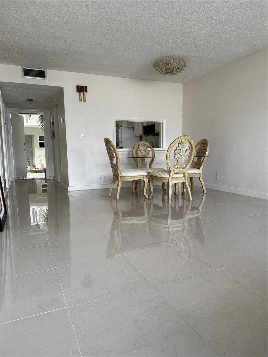 Small Image of 330 SOUTH EAST 2ND ST #101G, Hallandale Beach Number 3