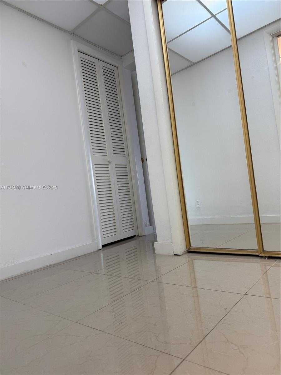Small Image of 330 SOUTH EAST 2ND ST #101G, Hallandale Beach Number 38