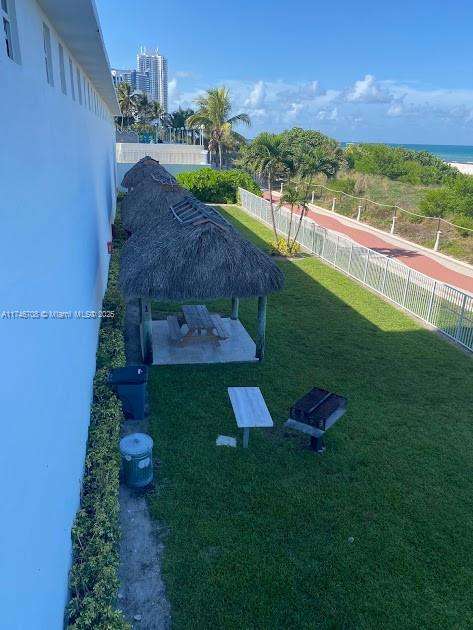 Small Image of 5601 COLLINS AVE #1524, Miami Beach Number 29