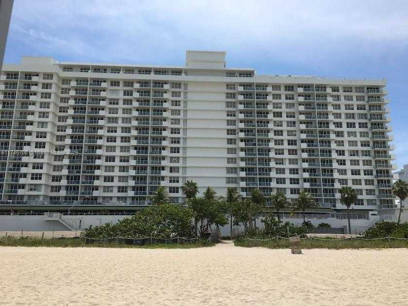 Small Image of 5601 COLLINS AVE #1524, Miami Beach Number 3