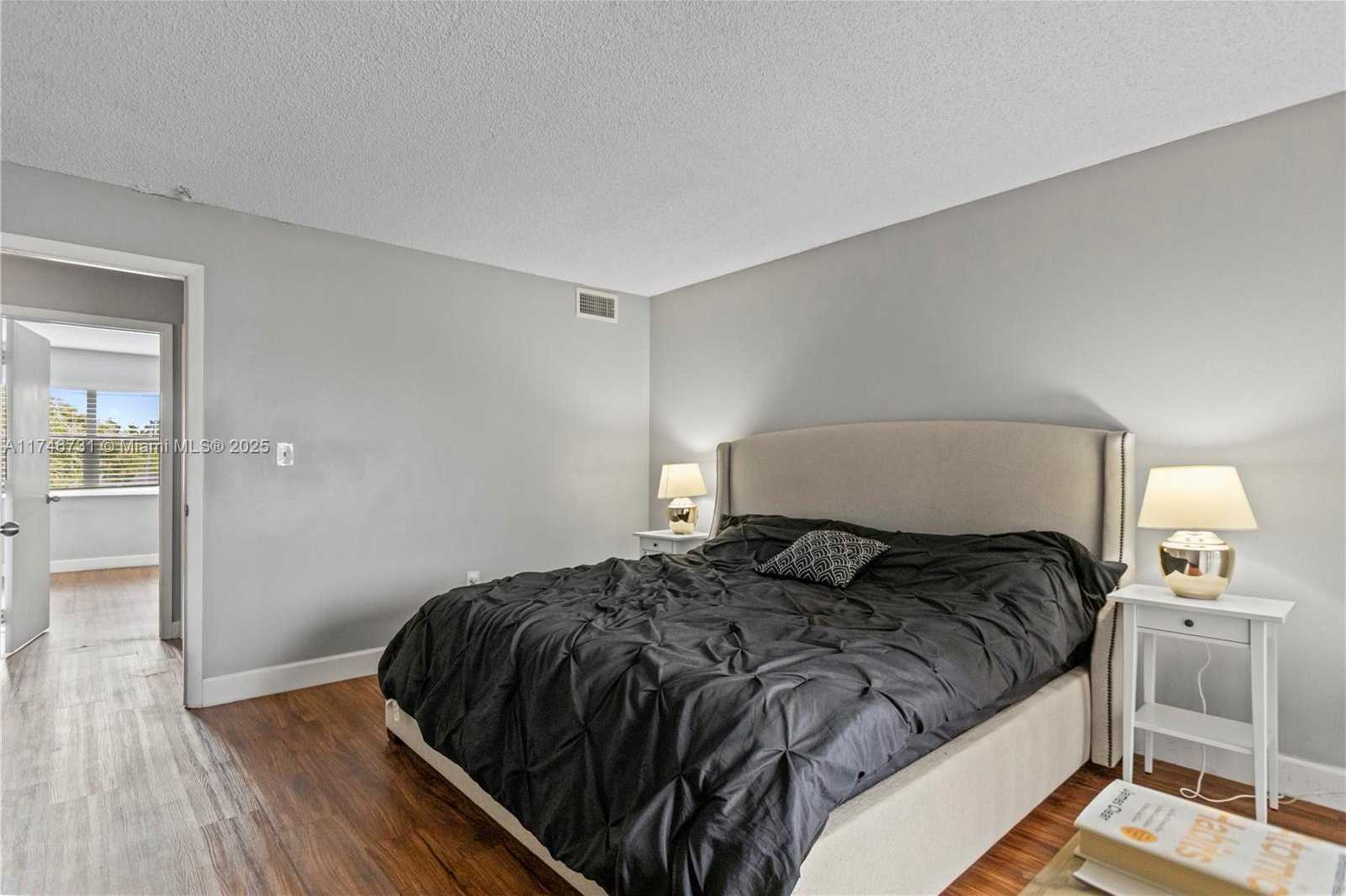Small Image of 3662 SOUTH WEST 59TH AVENUE #2, Davie Number 16