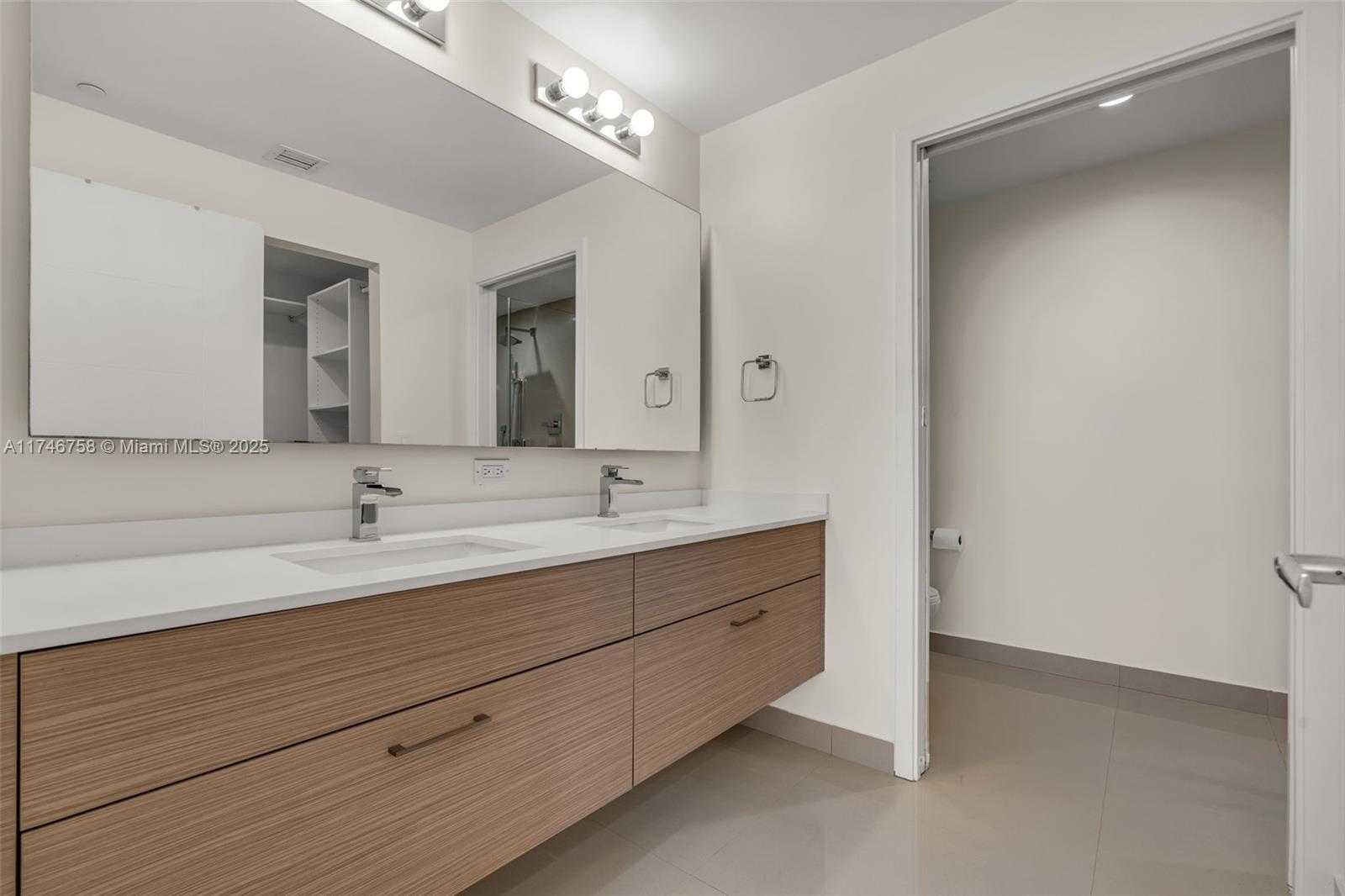 Small Image of 600 NORTH EAST 27TH ST #1102, Miami Number 13