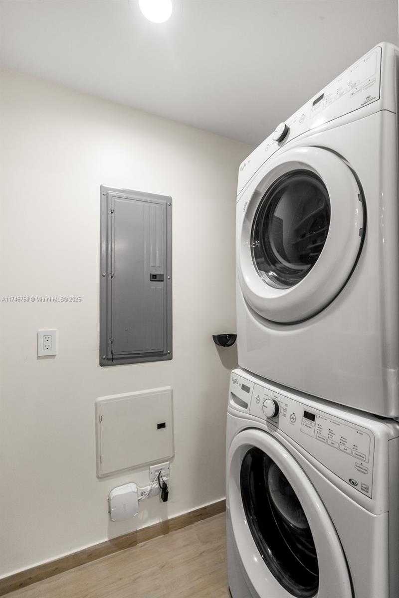 Small Image of 600 NORTH EAST 27TH ST #1102, Miami Number 23