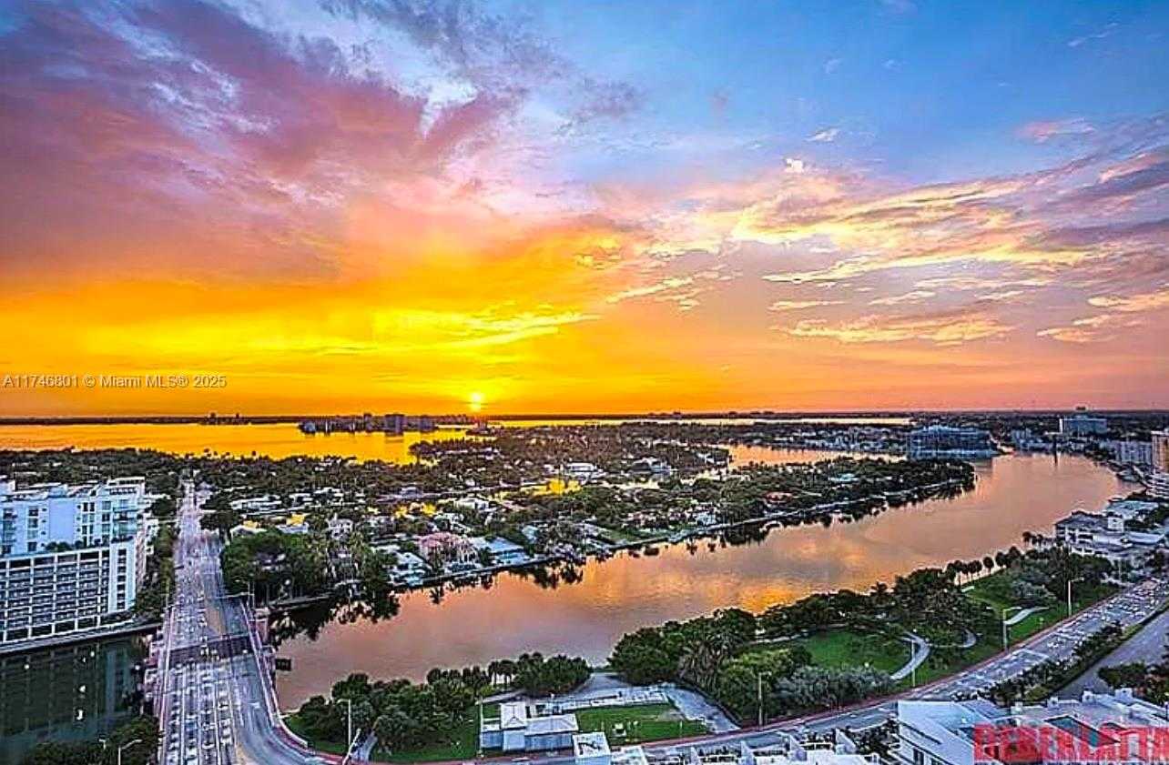 Small Image of 6301 COLLINS AVE #2705, Miami Beach Number 17