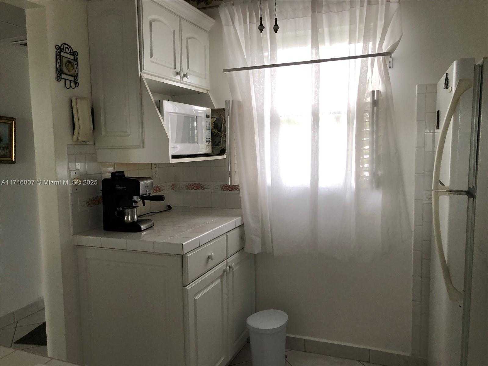 Small Image of 4806 NORTH WEST 36TH ST #607, Lauderdale Lakes Number 4