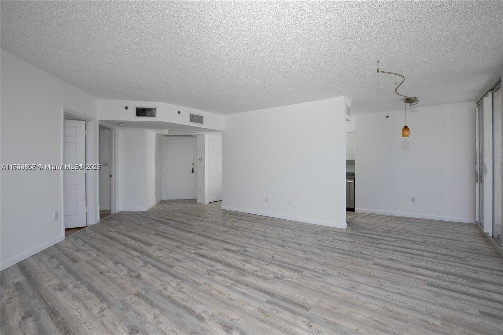 Small Image of 7330 OCEAN TER #21-D, Miami Beach Number 38