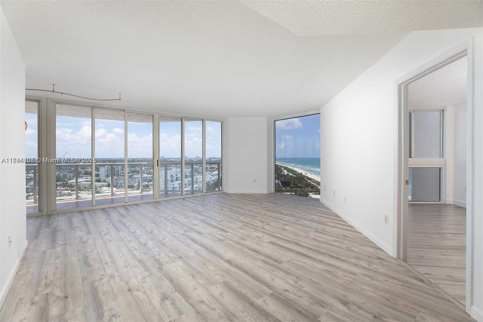 Small Image of 7330 OCEAN TER #21-D, Miami Beach Number 4