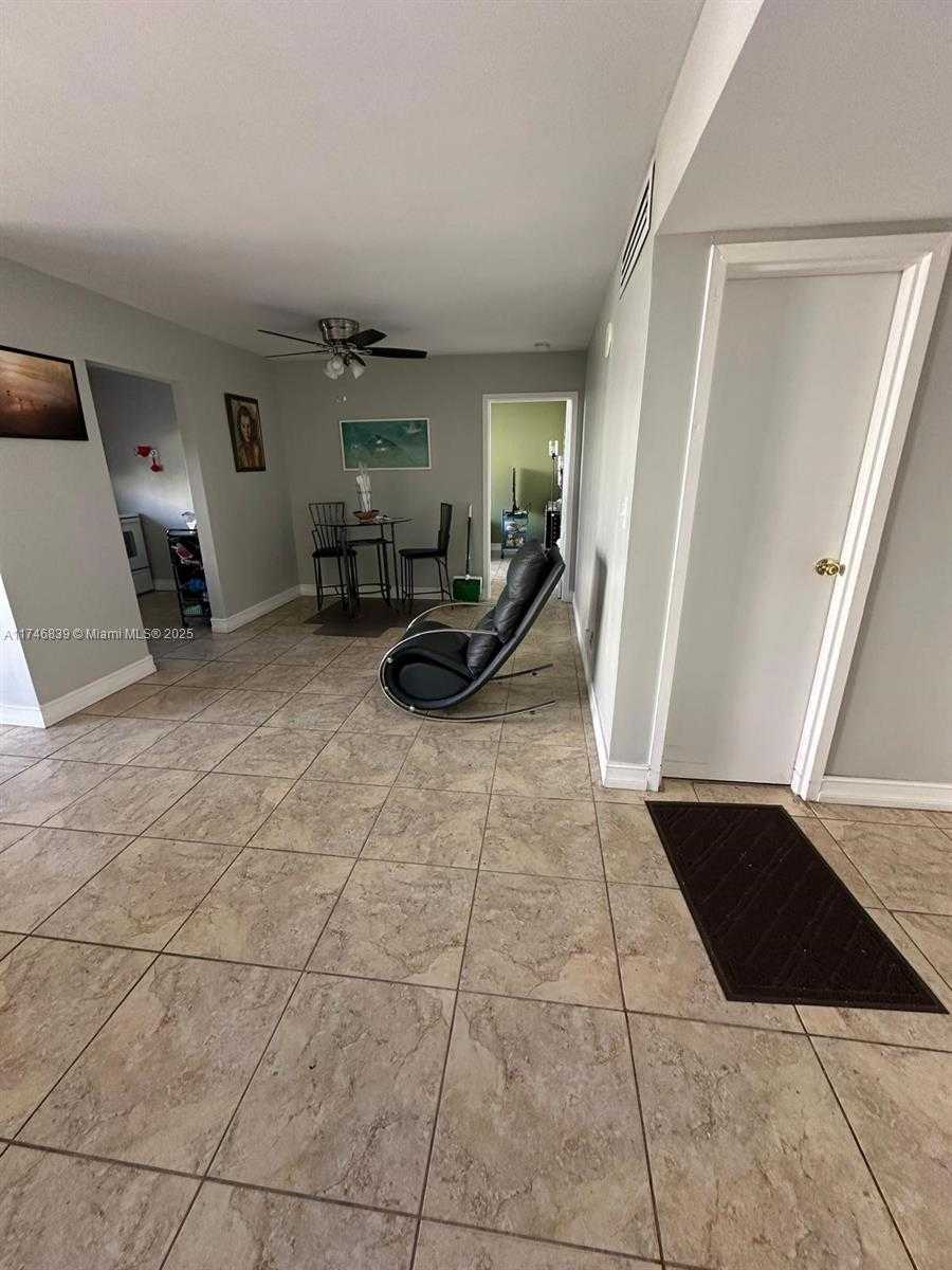 Small Image of 17011 NORTH BAY RD #507, Sunny Isles Beach Number 13