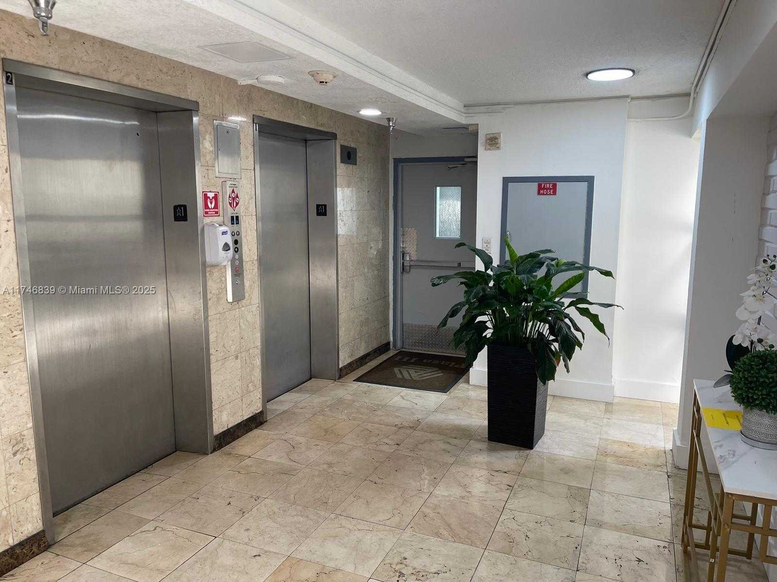 Small Image of 17011 NORTH BAY RD #507, Sunny Isles Beach Number 28