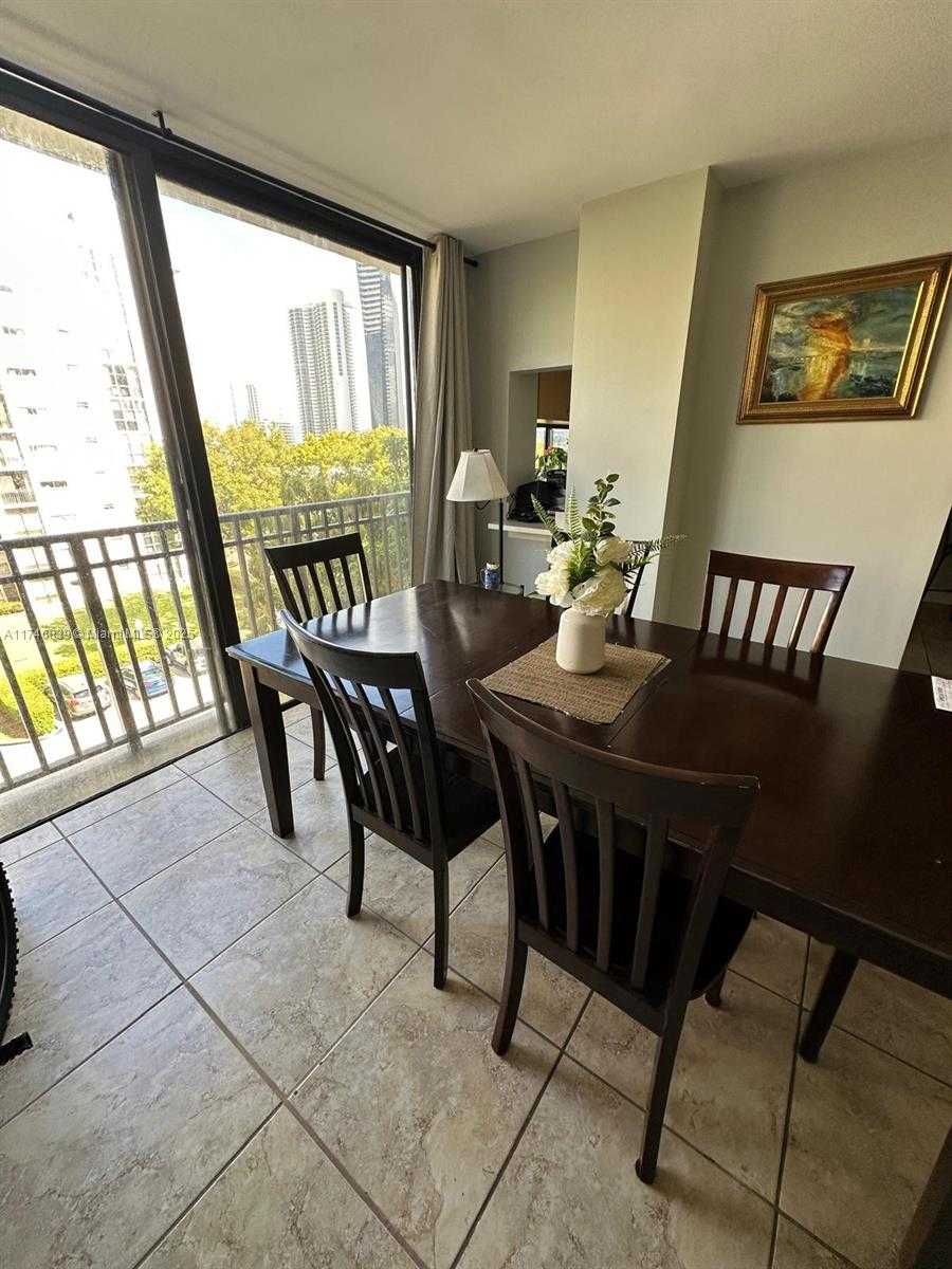 Small Image of 17011 NORTH BAY RD #507, Sunny Isles Beach Number 9