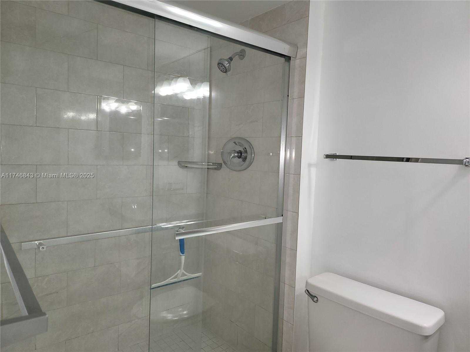 Small Image of 20301 WEST COUNTRY CLUB DR #922, Aventura Number 30